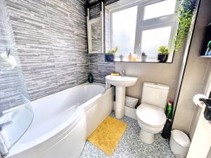 Photo 19- click for photo gallery